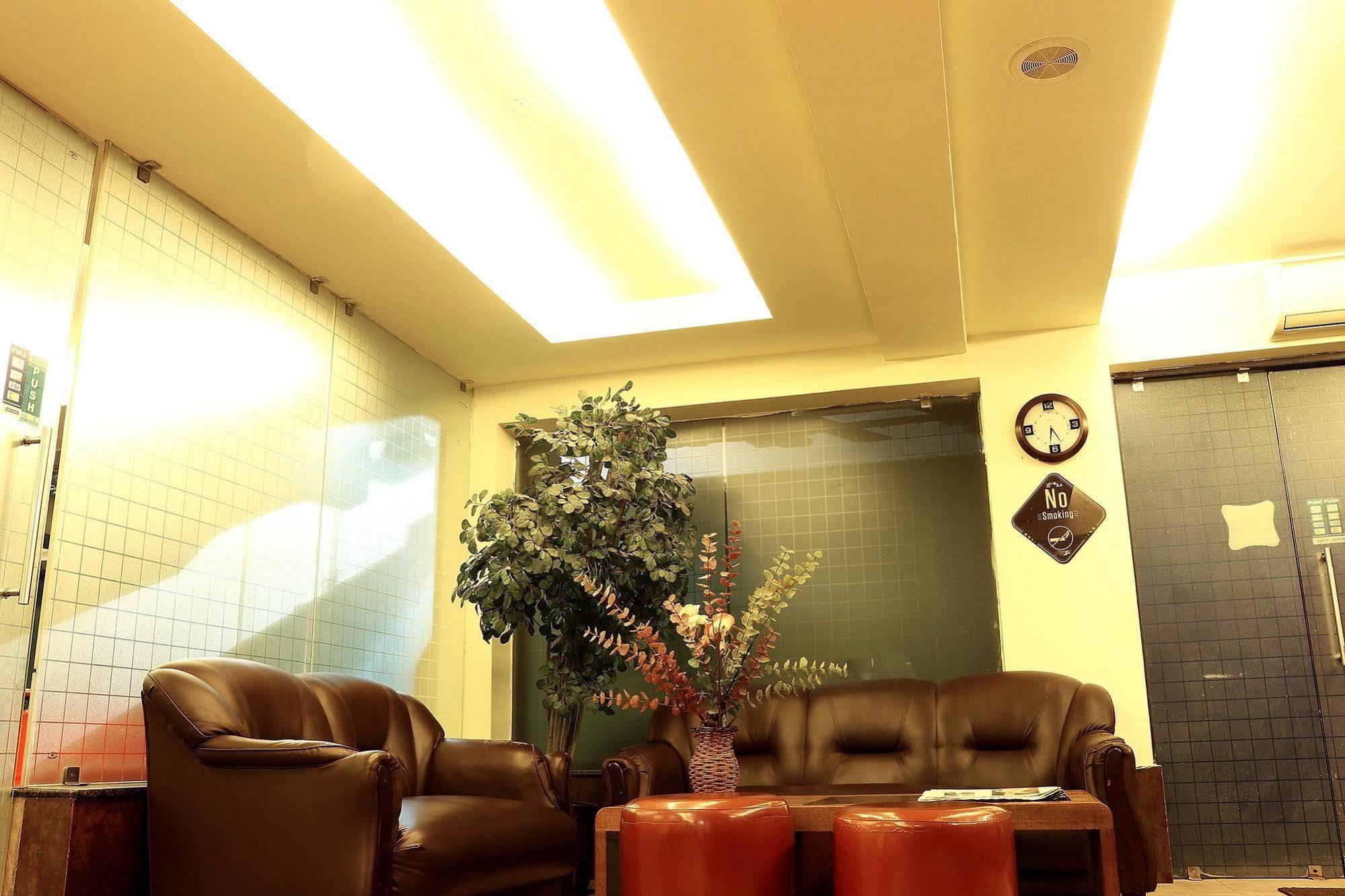 Tangerine Guest House 콜카타 외부 사진